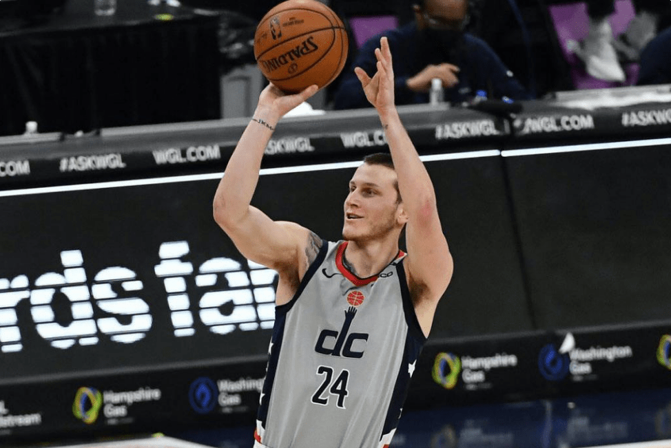 ayx-关于离谱！转折点马赛官宣签约华盛顿奇才关键时刻复出首秀，集结日莱比锡调整名单以备欧联的信息